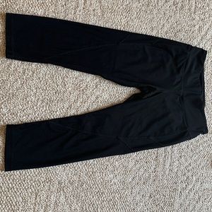 Reebok black cropped leggings. Size S